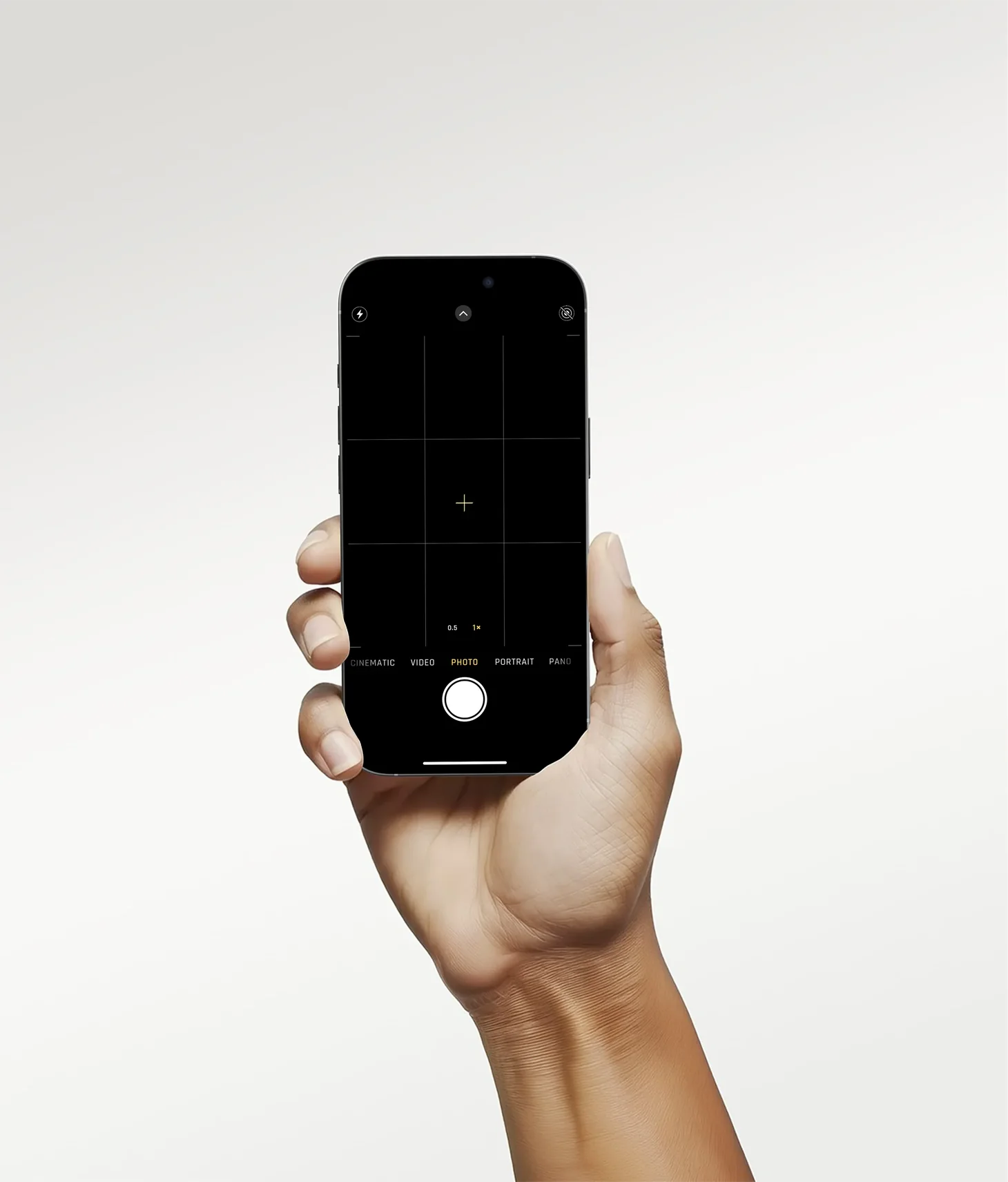 Gillia AI Vision: a smartphone takes a photo of a delivery note to update stock